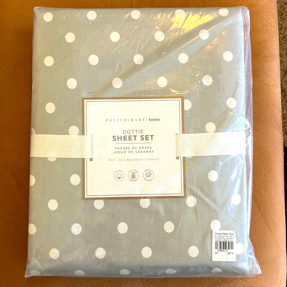 Pottery Barn Teen Dottie Sheet Set - Gray with White Polka Dots